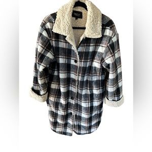 EUC SWEET RAIN Plaid Sherpa Lined Coat Size S